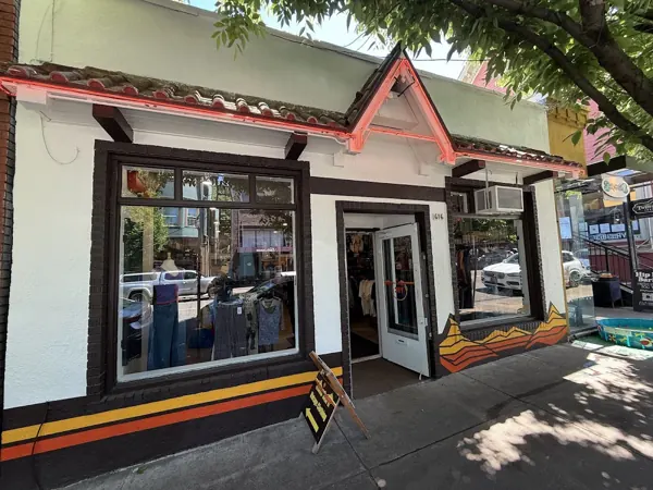 Yellowstone Vintage West, 616 NW 23rd Ave